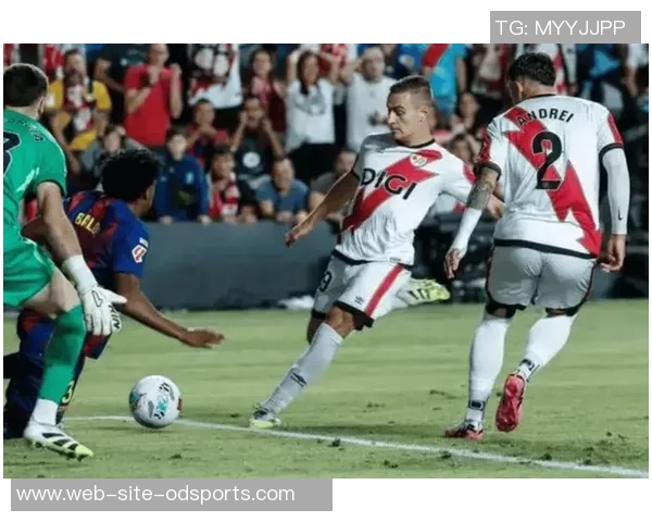 西班牙国家队对阵塞维利亚队的精彩较量即将上演