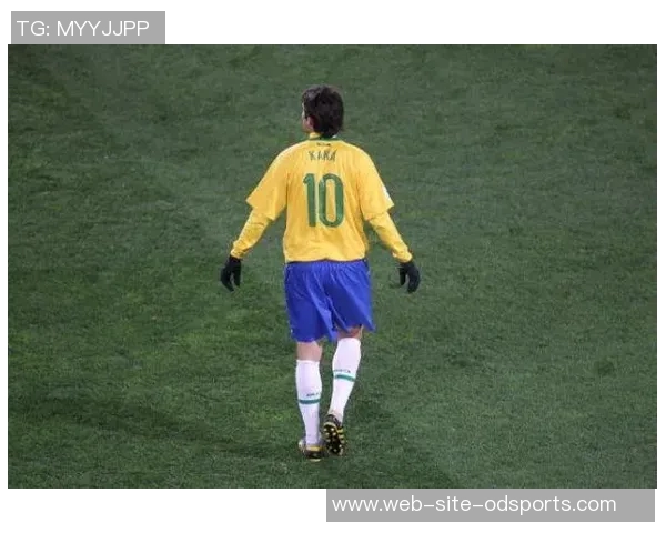 卡卡的足球传奇简笔画展现巴西足球明星的风采与魅力